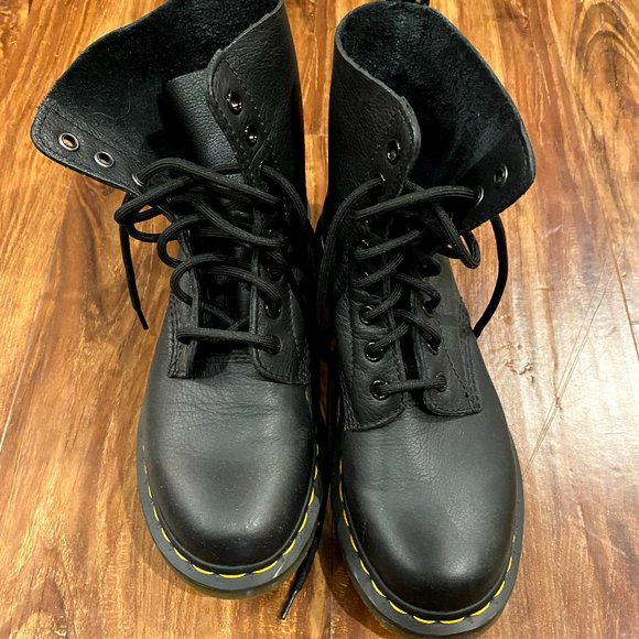 Dr. Martens Shoes - Dr. Martens 1460 Pascal